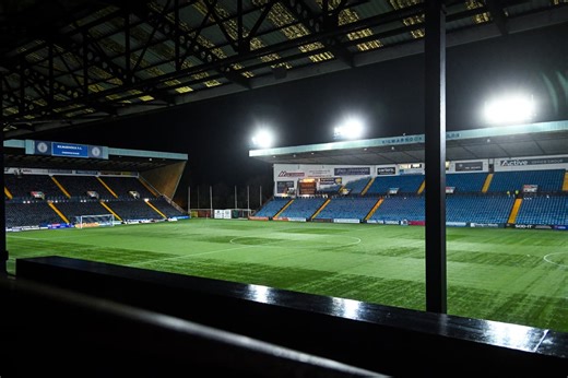 Hearts have agreed a pre-contract deal to sign the Championship's top scorer Josh McPake from St. Johnstone
