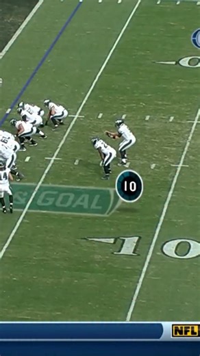 Eagles History on Instagram: "Looking back at when Nick Foles was dropping dimes, tying the NFL record for most passing touchdowns in a game"