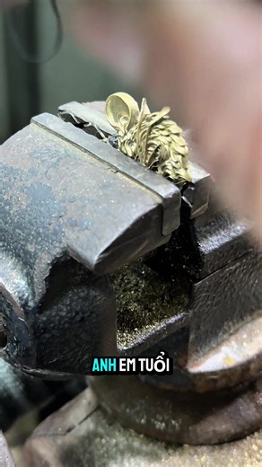 Vỏ bic J3 tuổi tí nha mấy ní#handmade #bic #diy #lighter #viral