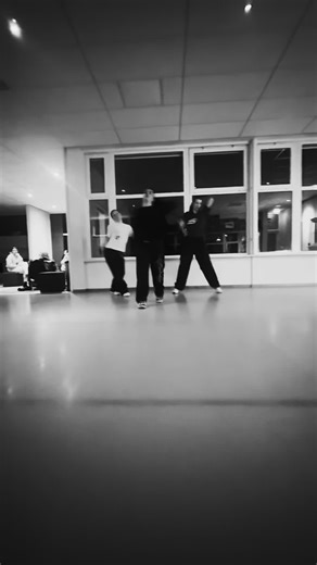 Dance Tutorial for 'Upgrade U' by Beyoncé