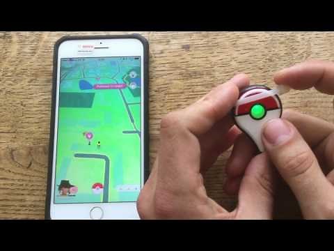 Pokemon GO: How to auto catch with GO Plus on an iOS device