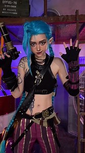 Arcane Jinx Cosplay💙 💕Cosplay by tiktok.com/@xiaorouseeu1231 #arcane #jinx #powder #leagueoflegends #arcanejinx #jinxcosplay #lolcosplay #arcanecosplay #cosplaygirl #cosplay | EZCosplay Costumes