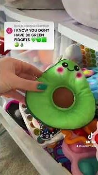 I BET YOU DON’T HAVE 80 ALL GREEN FIDGETS CHALLENGE 🥝🥬👒🍏🫑🥦🐢🌿💚🍀🐸 #shorts