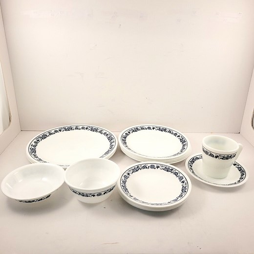 Vintage Corelle Old Town-blue Onion-plates-bowls-cups-saucers-retired - Etsy