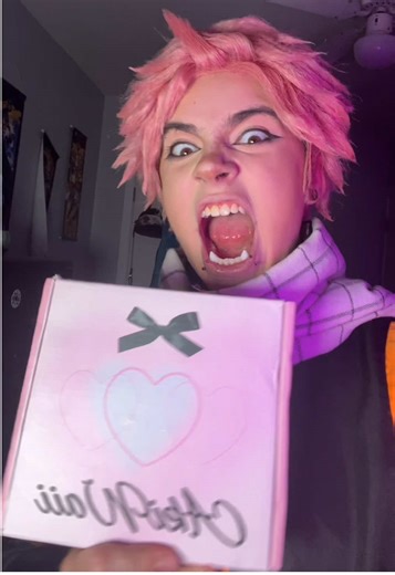 Thank you so much akiwaii for these beautiful lenses! @akiwaii Use code ‘Aidrin10’ for 10% discount! #fyp #lenses #contactlenses