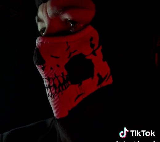 ‼️MDNI‼️ Oh, you’re so adorable ☺️ #maskedmen #codcosplay #ghostcosplay #mdni #feralfriday #callofdutycosplay #cosplay