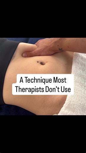 The diaphragm plays a major role in breathing mechanics, thoracic mobility and spinal stability. In this clip Giles Gyer (Osteopath) demonstrates a soft tissue positional release technique used to reduce tension and improve function through the diaphragm. This technique is taught inside our FREE Diploma in Osteopathic Positional Release / Strain–Counterstrain (SCS). ✔ Learn practical manual therapy techniques ✔ Step-by-step clinical demonstrations ✔ Study anywhere in the world ✔ Optional diploma