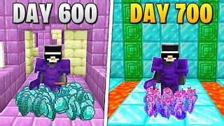 Surviving 700 Days in Hardcore Minecraft