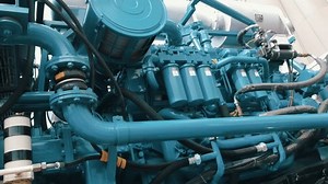 clip-1019807467-car-complex-equipment-oil-gas-industry-shot