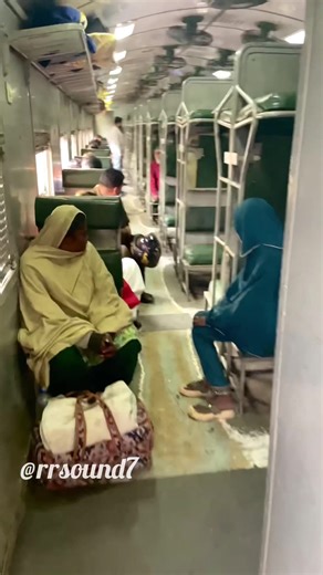 Exploring Economy Class Train Travel Tips