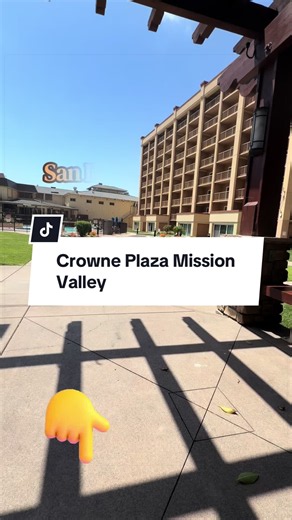 Budget hotel with everything you need to vacation in San Diego. Tap the green button on my video to book. #tiktokgorisingstarsl2 #hoteldeals #sandiegohiddengems #familytravel #budgethotel