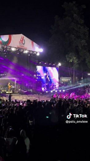 “MARDUA HOLONG”….PALU RASA MEDAN..? 😍😂#vatulemo #kotapalu #hutkotapalu #hadiyantorasyid #drRenilamadjido #judika #judika #lagujudika #Lagugalau #walikota #nikitalemon #vira #fyp #marduaholong #tiktokviral #anakmedan #medan #medantiktok #horas #anaktimur