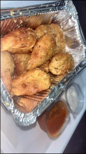 Momos with pasandida shakqqs can fix everything ..😭❤️ #satgurbakers #momos