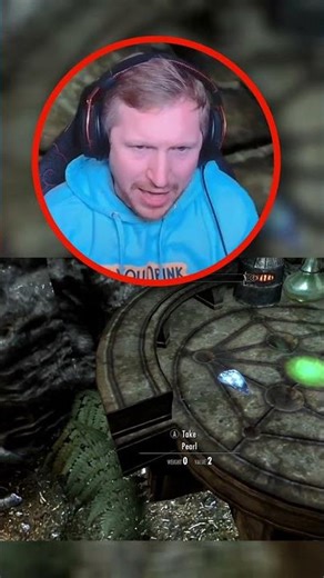 Why Are Skyrim Pearls Square?? #skyrim #gaming #confused