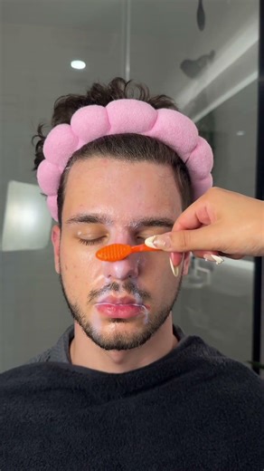 how to double cleanse properly! 🫧 (clearing my mans blackheads) #doublecleanse #anua #skincare