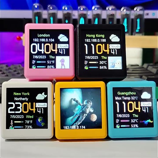 電子デスクトップデジタルWiFiテーブルクロックスマートウェザーステーションクロック、GIFアニメーションと電子アルバム機能付き