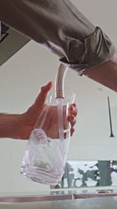 Sai quali sono i benefici di un’acqua mineralizzata al magnesio BWT? I sistemi filtranti con tecnologia Magnesium Mineralized Water, come le caraffe e i filtri sottolavello, liberano l’acqua dalle sostanze che alterano l'odore e il gusto e la arricchiscono con il prezioso magnesio. Questo processo ci permette di bere un’ acqua affinata dal gusto migliore, più pieno e rotondo. Guarda il reel per scoprire di più! 🚰 #BWT #ChangeTheWorld #SipBySip | BWT Italia