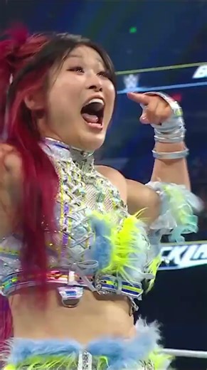 IYO SKY is taking it all out on Asuka