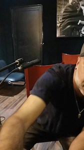 Rumba por partes, mi primera prueba con la" loop station" con fallos, mal editado pero lo comparto con cariño para ustedes, abrazos | Coaching Percusion