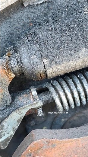 Brake Pedal Going Down? Rear Wheel Cylinder Leak Fix🤔