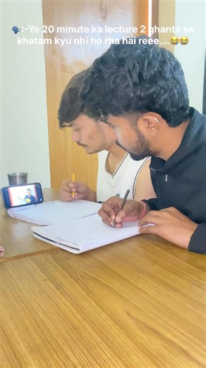 Yash kant on Instagram: "Aaj v ye 20 minutes ka lecture khatam nhi kar paiya……🥹🥹#life #college #engineering #fun #iitians #nitians #instagram #reels #viral"