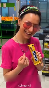 9.7K reactions · 36 shares | unbelievable The girl puts the card chip under her nail 樂 | #shorts #short #instagramreels #reelsinstagram #instagram #reelsinstagram #reelsviral #videocreator #trendingreels #trending #viralinstagram #crafting #crafts #handcraft #skills #lifehacks #5minutecrafts | Subhan Ali | Facebook