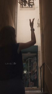 The best way to see a place is through the locals who know it best. Start planning a private tour with a local guide. | Toursbylocals