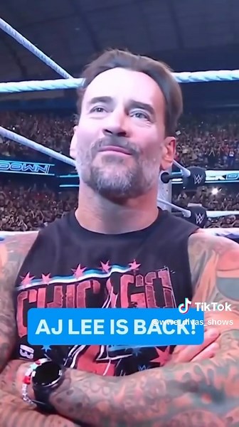 #ajlee ❤️😍 is BAAAACK #smackdown #WWE