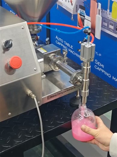Efficient Automatic Filling Machine for Pastes and Liquids