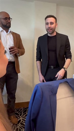 Reading People’s Body Language #magic #psychology