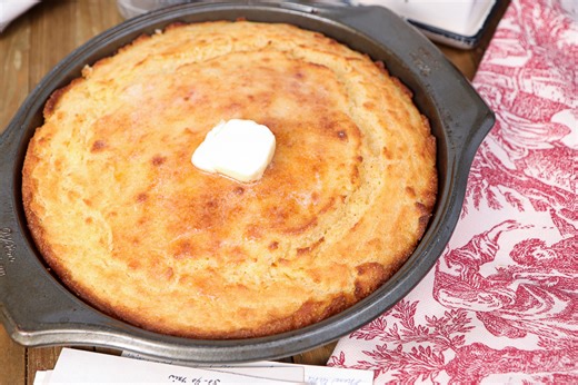 This Southern Cornbread Recipe Tastes Like Home