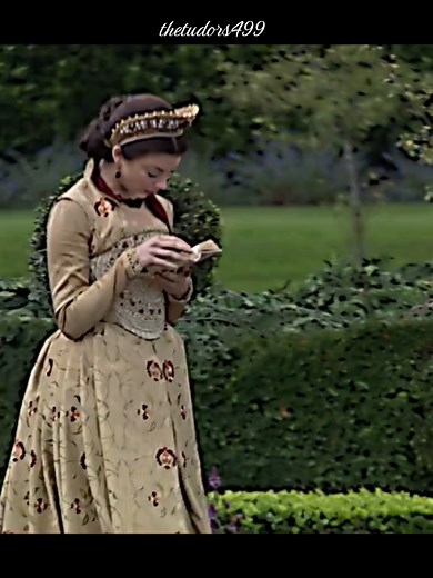 Exploring Tudor History: Elizabeth and Anne Boleyn