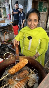 324K views · 8.3K reactions | Hotel Management की डिग्री लेने के बाद Fast Food की रेहड़ी से शुरू किया बिजनेस | AMRITSAR WALKING TOURS | Facebook