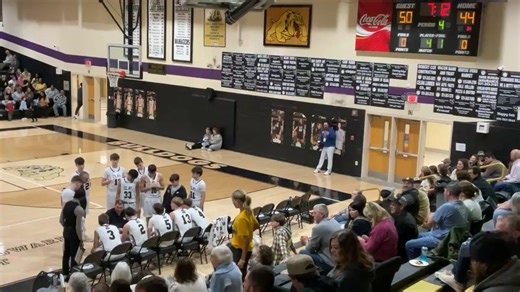 Dale Hollow Horizon Sports Network coverage of Clay County Bulldogs Basketball, presented by Wellworth Bank. Care in Common—same heart, same people, new name—because you’re well worth a bank that believes in you! Clay County High School - Celina, TN vs. Pickett County High School | Dale Hollow Horizon