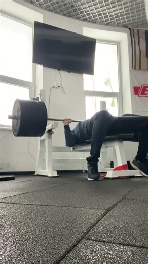 Жим лежачи 120 кг на 2 рази 30.12.2025р.