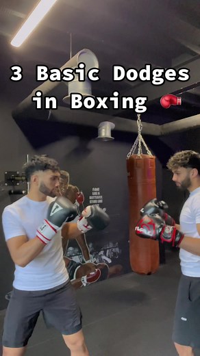 Boxing dodges for beginners! 🥊 #boxingtutorial #selfdefense #gym #fyp
