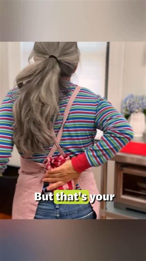 Gaby's Kitchen on Instagram: "How to tie your apron? The best aprons ever @whitebarkworkwear"