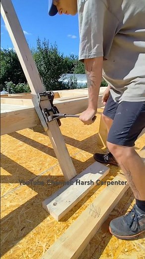 This Carpenter’s Jack Lifts Framing Walls Solo