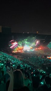 Así brilló Dallas, Texas durante "Paradise" 🐘 #ColdplayDallas #MusicOfTheSpheresWorldTour Créditos: @dlvincalderon (Instagram) | T H E / S C I E N T I S T