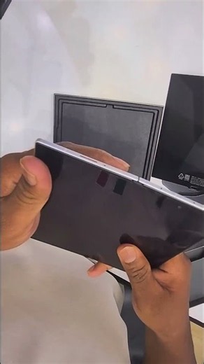 Samsung Galaxy Z Fold 8 Ultra Unboxing and Review