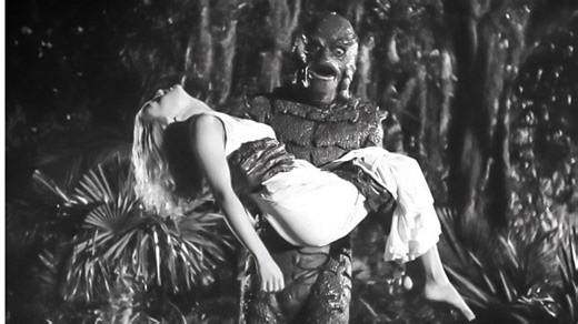 The creature takes Helen underwater (epic escape) - Revenge of the creature