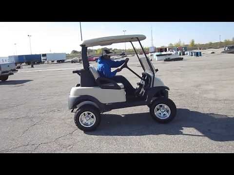 2008 Club Car Precedent, Gas Powered Golf Cart