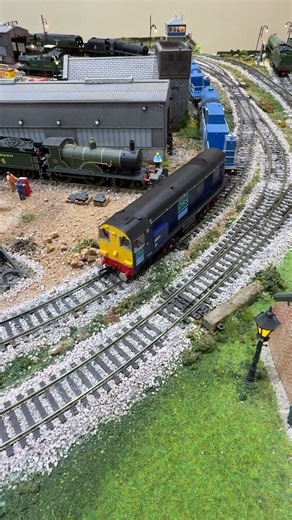 Radius 2 curved point passed over by a class 20 Sandite railhead train.