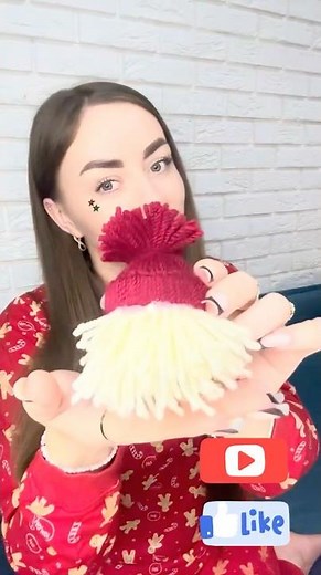 Let’s make an adorable Christmas gnome using simple materials you already have at home! 🎅✨