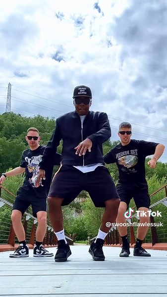 Dance Challenge: Bogle Dance Moves