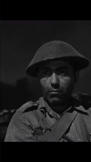 Sahara (1943) Movie Review #shorts #film #classiccinema #movierecommendation #moviereview #bogart