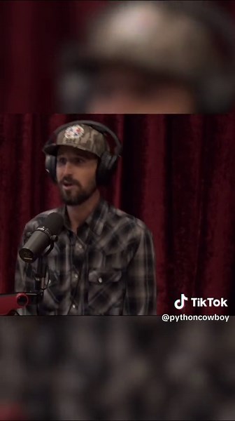 Telling joe rogan about the satanic ritual I found at an abandoned space rocket facility in the Everglades. ##space##spacestation##jre##joerogan##everglades