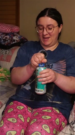 Trying Piña Colada Rockstar Energy Drink #tastetest