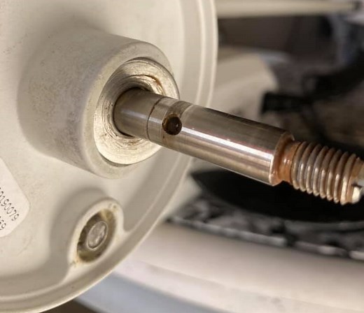 Minn Kota Trolling Motor Prop Not Spinning | Top 3 Reasons Why - DC Trolling Motor