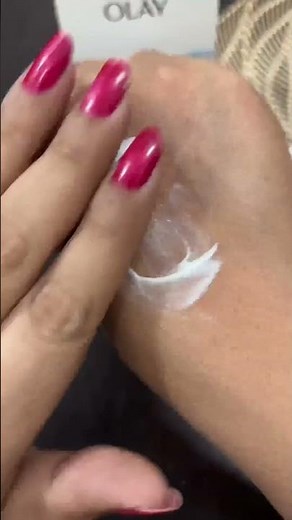 Best Night Cream Under ₹500? | Olay Natural Aura Review
